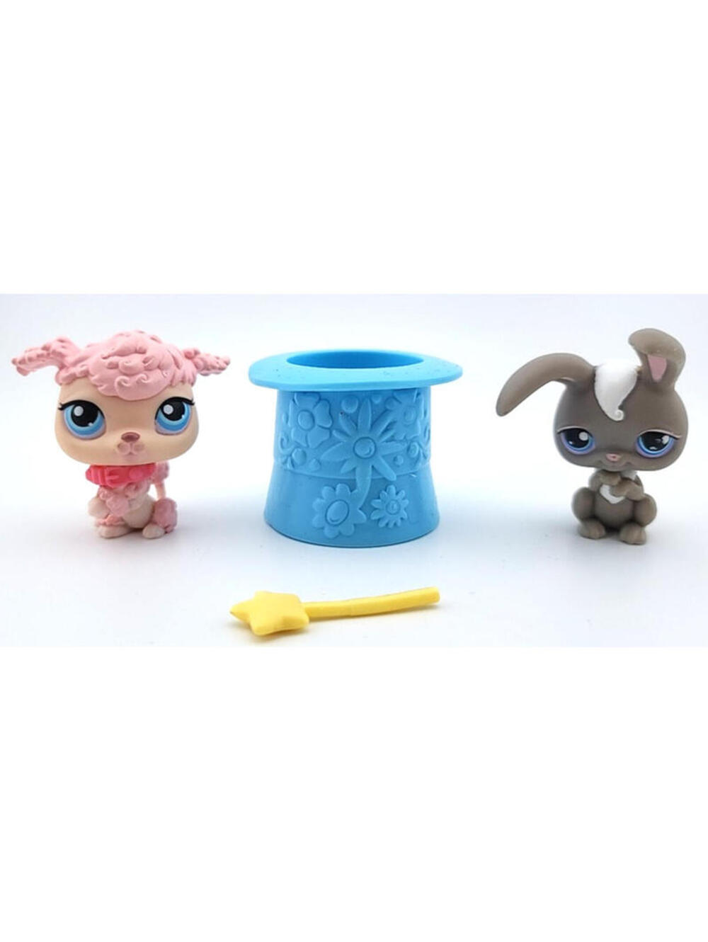 Littlest Pet Shop LPS Pet Pairs Pink Poodle #48 & Rabbit #14 w/ Hat & Star Wand